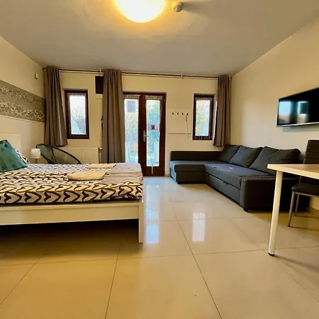 Apartment Mandula Cegled