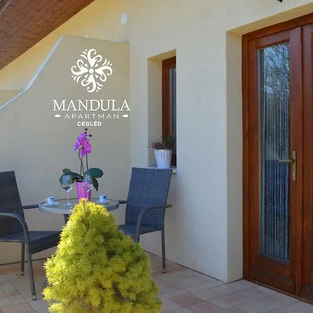 Mandula * Cegled