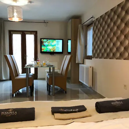 Mandula Lejlighed Cegléd