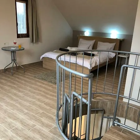 Appartement Mandula Cegléd