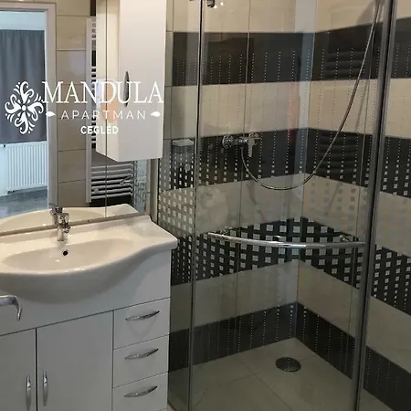 Mandula *