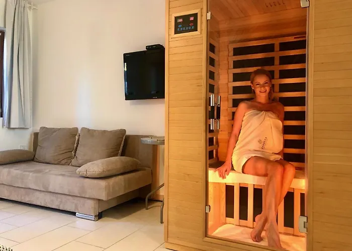 Mandula Apartament *